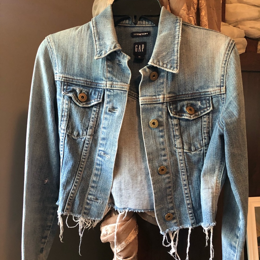 GAP - Picture 1 of 1